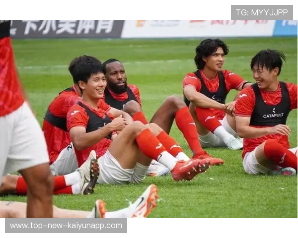 中甲争三席位竞争激烈，多队仍保持理论希望